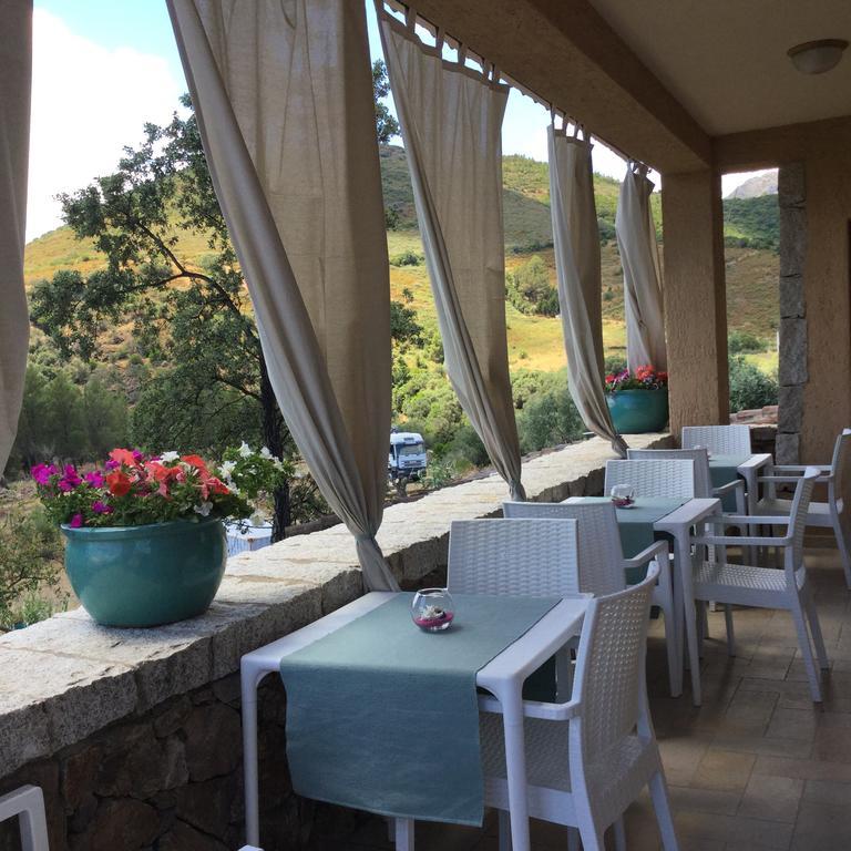 Bed and Breakfast Il Giardino Di Daniela San Teodoro  Exterior foto