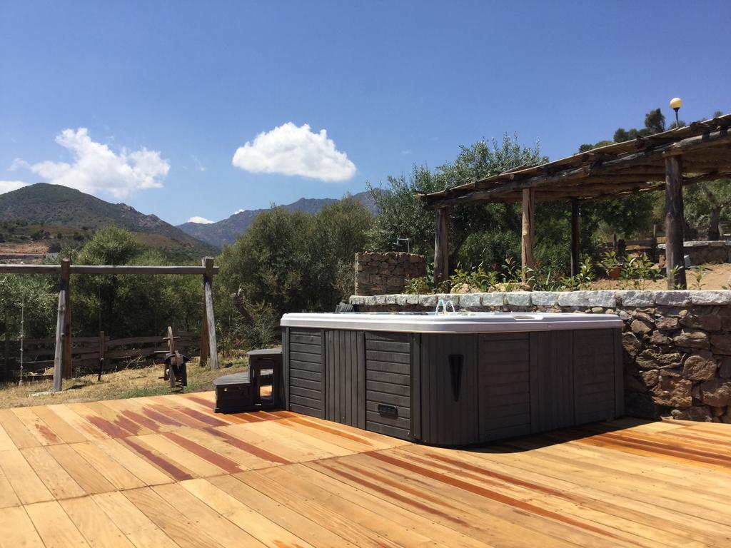 Bed and Breakfast Il Giardino Di Daniela San Teodoro  Exterior foto